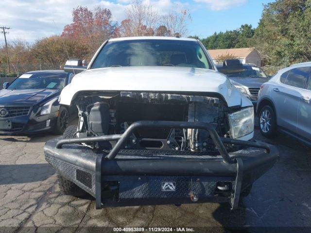3C6TR5HT6HG621854 RAM 2500 Tradesman  4x4 8' Box