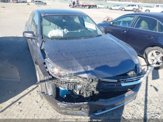 Honda Accord Touring 2015 1HGCR3F95FA031162 Image 12