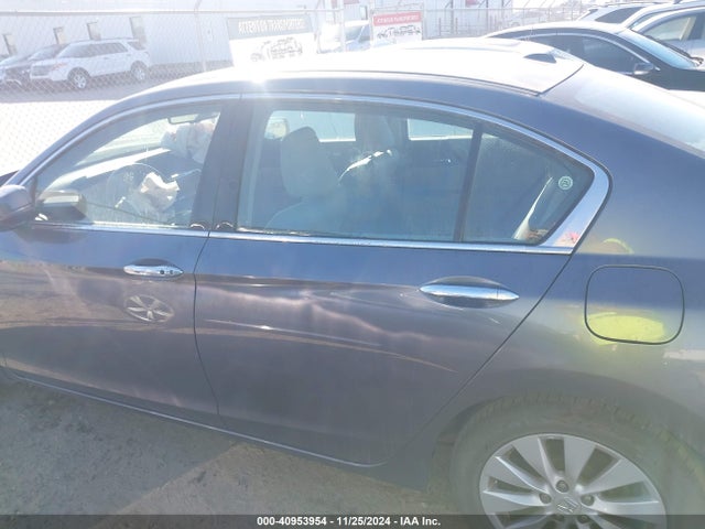 Honda Accord Touring 2015 1HGCR3F95FA031162 Image 14