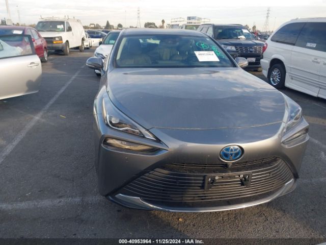 JTDAAAAA6NA007194 Toyota Mirai Xle