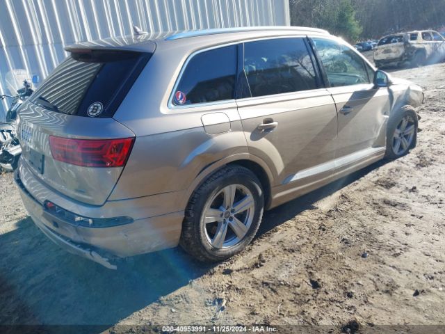 WA1LHAF79JD045636 Audi Q7 2.0t Premium