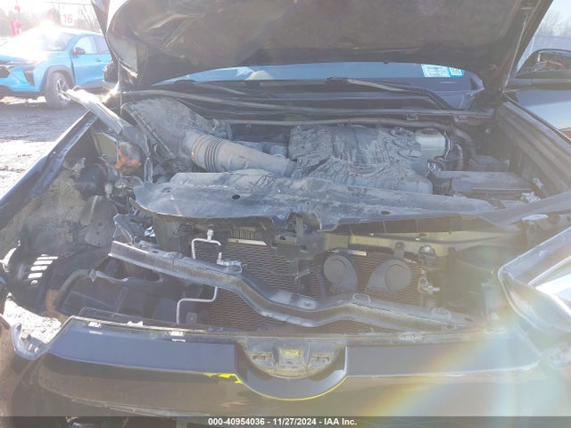 Toyota 4RUNNER SR5 2022 JTEMU5JR2N6013137 Image 10