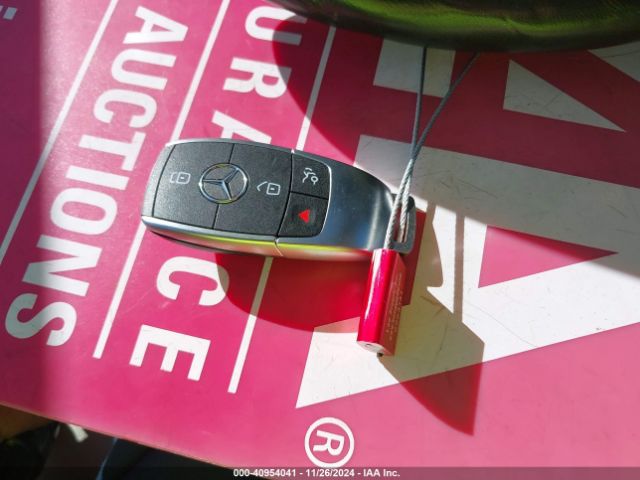 W1N0G8DB6NG055940 Mercedes-Benz Glc 300 Suv