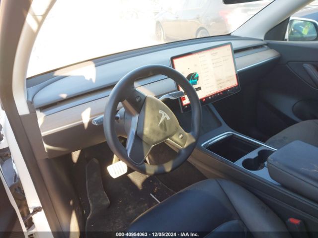 7SAYGDEF0NF467790 Tesla Model Y Performance Dual Motor All-wheel Drive