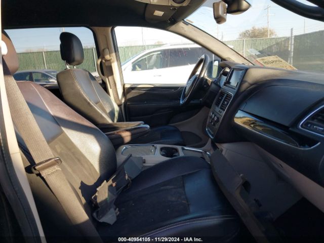 2C4RDGCG2KR545283 Dodge Grand Caravan Sxt