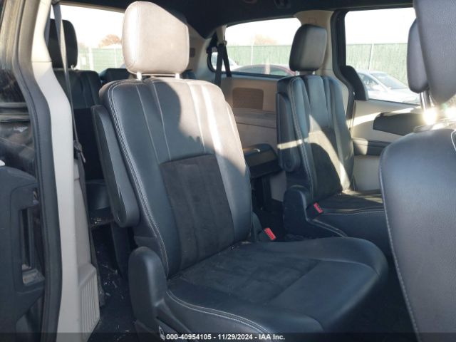 2C4RDGCG2KR545283 Dodge Grand Caravan Sxt