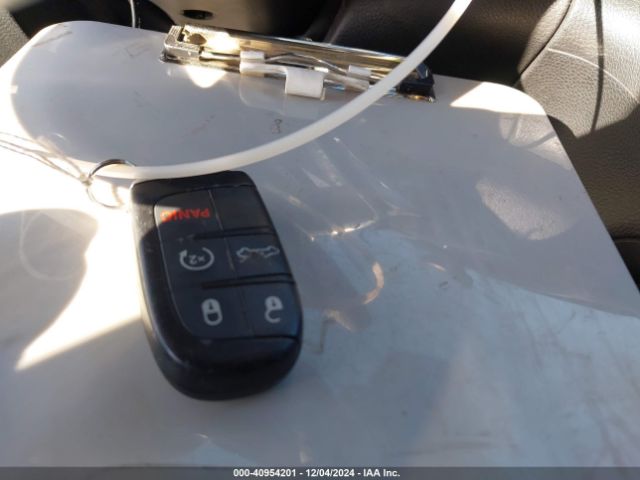 1C3CCCCG1FN507469 Chrysler 200 C