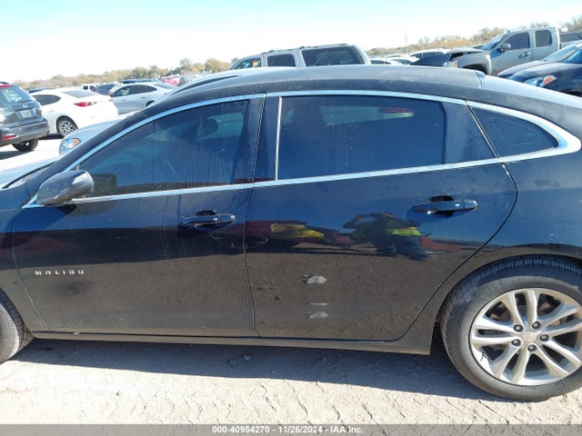 1G1ZE5ST0HF189148 Chevrolet MALIBU 1LT