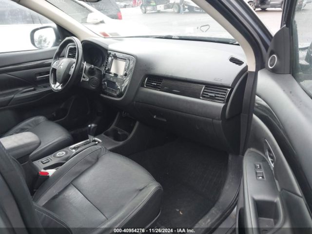 JA4JZ4AXXGZ036856 Mitsubishi OUTLANDER GT