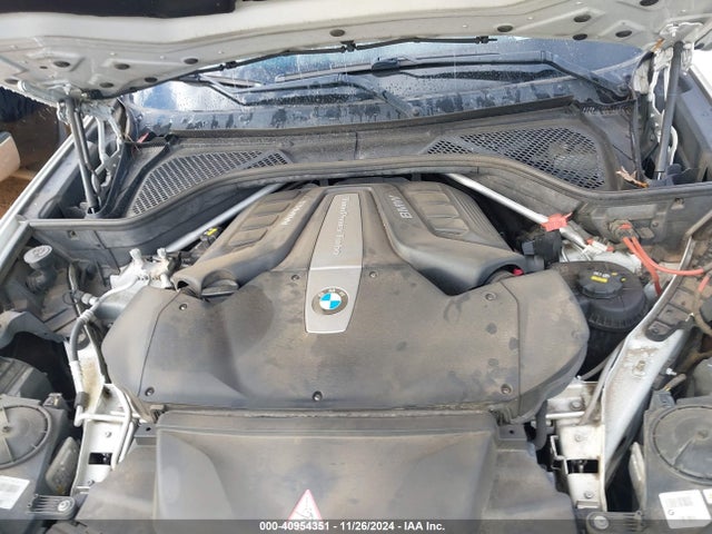 5UXKR6C53J0U15564 BMW X5 Xdrive50i
