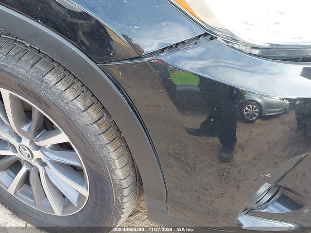 Toyota Highlander Xle 2018 5TDKZRFH9JS528635 Image 17
