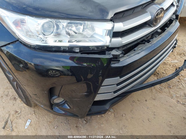 Toyota Highlander Xle 2018 5TDKZRFH9JS528635 Image 21