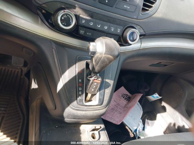 2HKRM4H3XGH641977 Honda CR-V LX