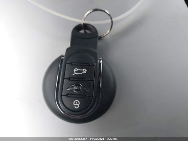 2021 MINI CONVERTIBLE WMWWJ5C06M3N14095 Photo 10