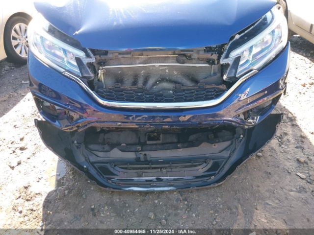 5J6RM4H4XGL037957 Honda CR-V SE