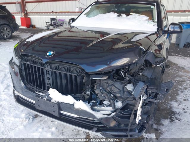 5UXCW2C09N9J33814 BMW X7 Xdrive40i