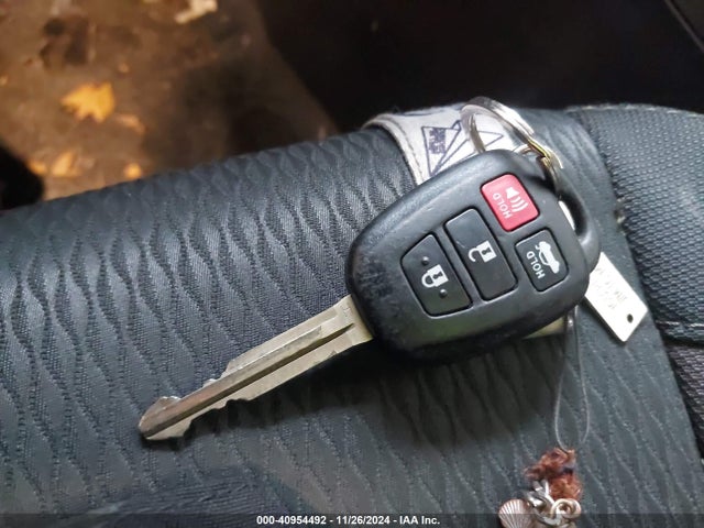 Toyota COROLLA LE 2019 2T1BURHE7KC231102 Image 11