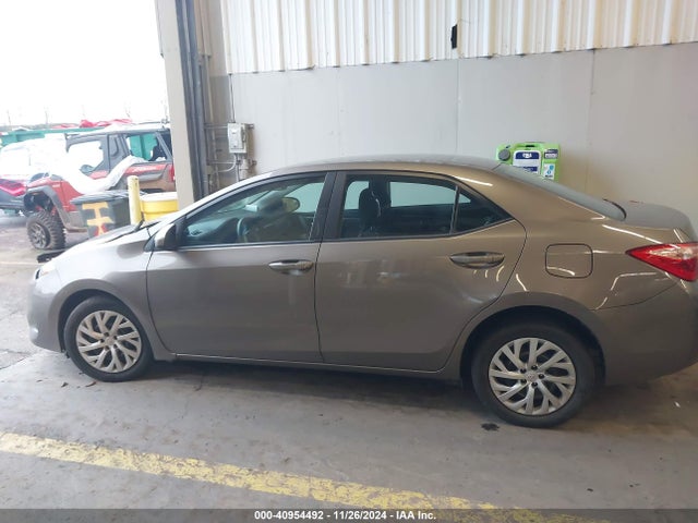 Toyota COROLLA LE 2019 2T1BURHE7KC231102 Image 14