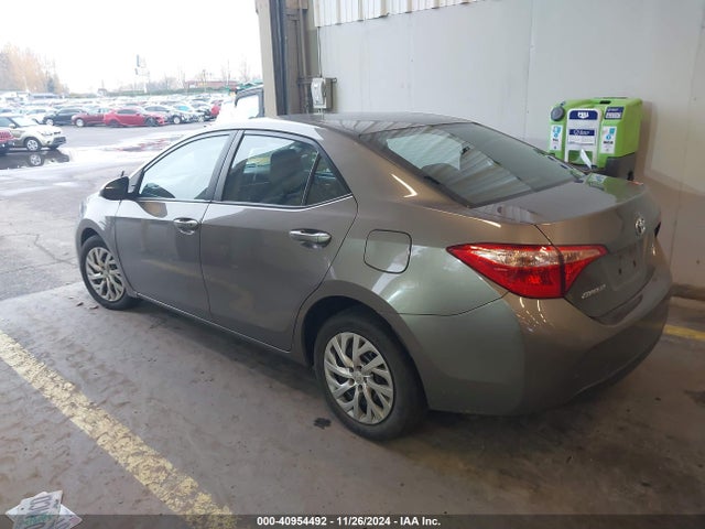 Toyota COROLLA LE 2019 2T1BURHE7KC231102 Image 3