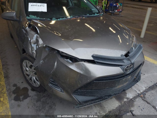 Toyota COROLLA LE 2019 2T1BURHE7KC231102 Image 6