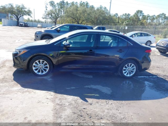 5YFFPMAE3NP315590 Toyota Corolla Xle