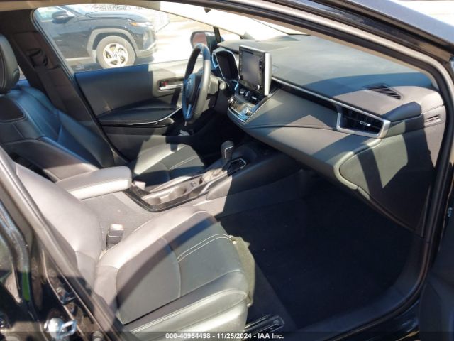 5YFFPMAE3NP315590 Toyota Corolla Xle