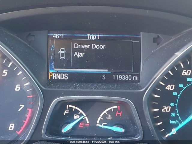1FMCU9J91GUC51076 Ford Escape Titanium