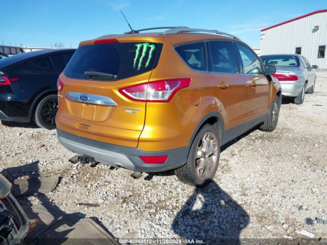 1FMCU9J91GUC51076 Ford Escape Titanium