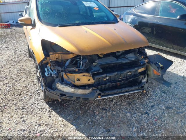 1FMCU9J91GUC51076 Ford Escape Titanium