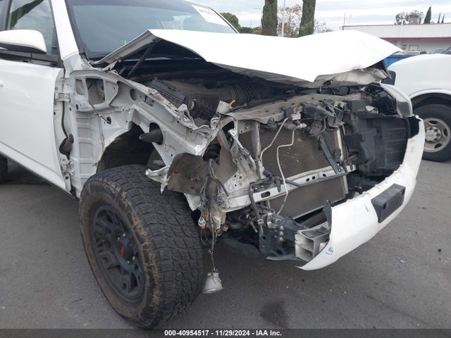 JTEBU5JR2J5516271 Toyota 4runner Sr5 Premium