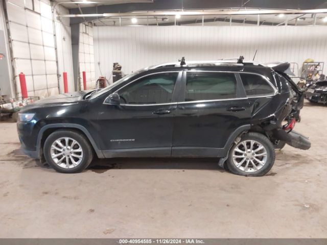 1C4PJLCB7KD175755 Jeep Cherokee Latitude