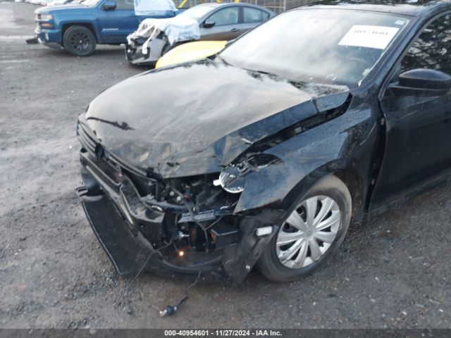 3VW2K7AJ7EM334949 Volkswagen Jetta 2.0l S