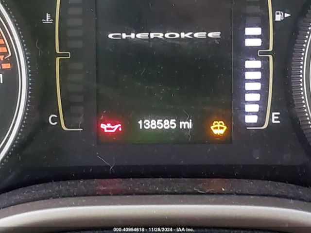 1C4PJMCS5HW639029 Jeep Cherokee Latitude 4x4