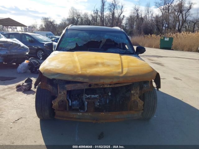 5XYP6DHC5NG235076 KIA Telluride S