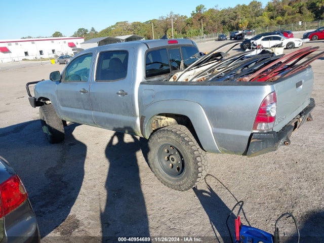 Toyota Tacoma Double Cab 2014 3TMLU4EN6EM146713 Image 3