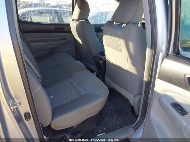 Toyota Tacoma Double Cab 2014 3TMLU4EN6EM146713 Image 8