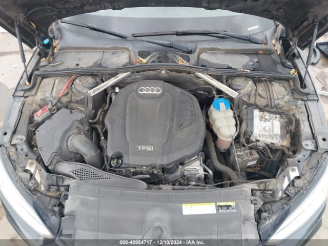 WAUTNAF52JA043271 Audi A5 2.0t Premium