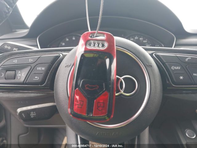 WAUTNAF52JA043271 Audi A5 2.0t Premium