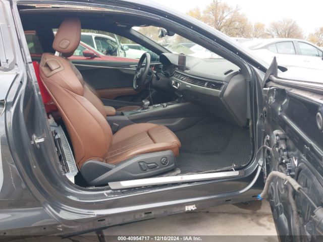 WAUTNAF52JA043271 Audi A5 2.0t Premium