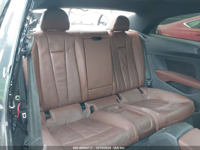 WAUTNAF52JA043271 Audi A5 2.0t Premium