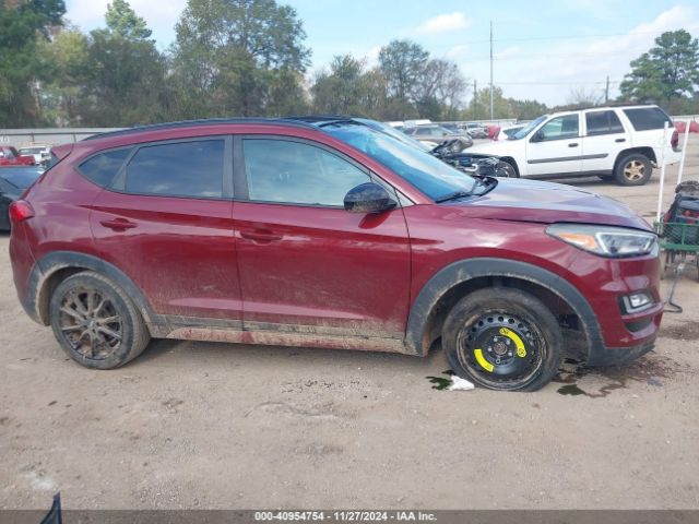 KM8J33AL8KU011129 Hyundai Tucson