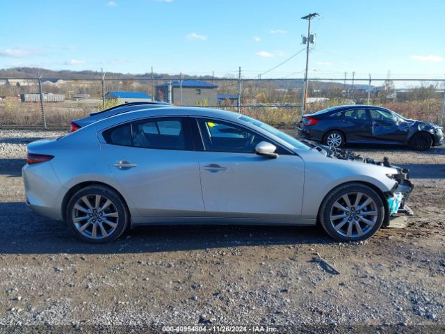 JM1BPBAM8K1116996 Mazda Mazda3 Select Package