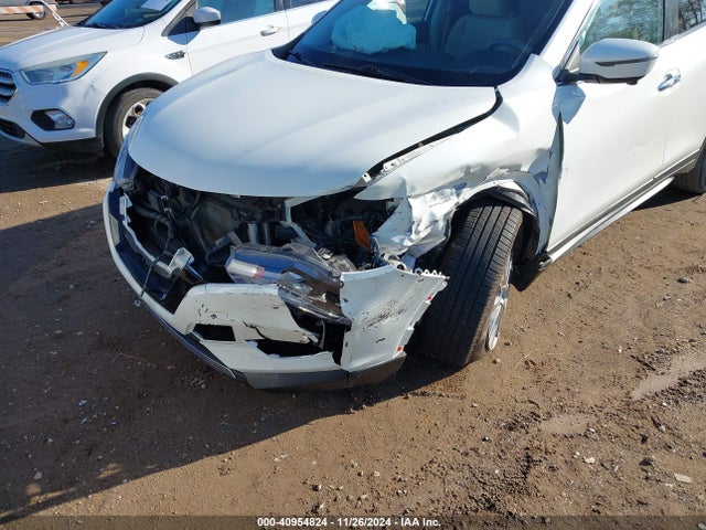 Nissan ROGUE SV 2018 5N1AT2MT7JC832698 Image 6