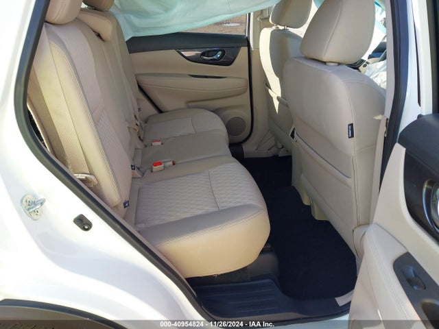 Nissan ROGUE SV 2018 5N1AT2MT7JC832698 Image 8