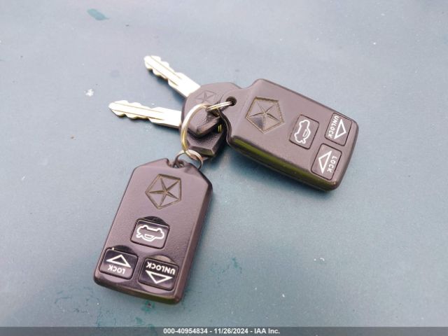 1993 CHRYSLER CONCORDE 2C3EL56T4PH586840 Photo 10
