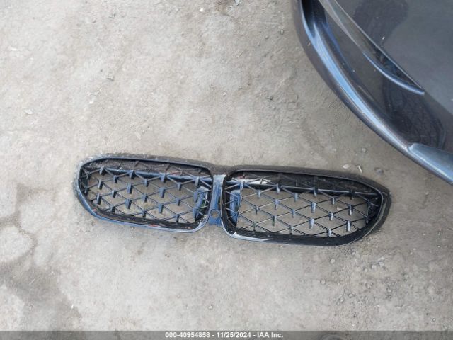 3MW5R1J09L8B10245 BMW 330I