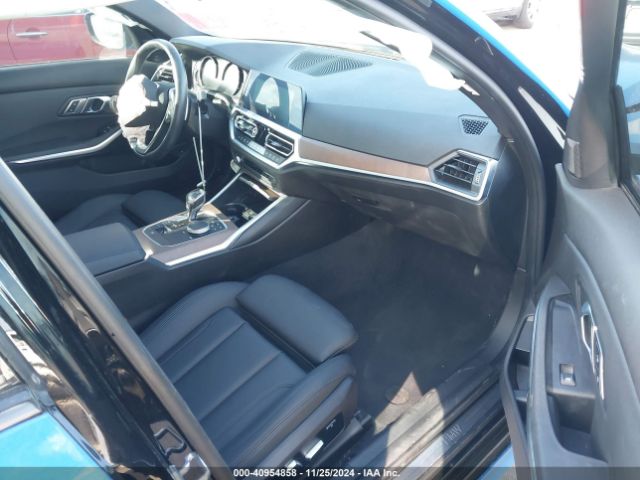 3MW5R1J09L8B10245 BMW 330I