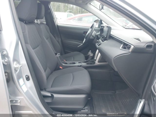 7MUBAABG9NV022353 Toyota Corolla Cross Le