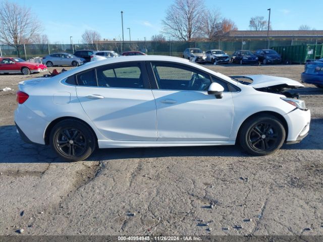 1G1BE5SM8H7266739 Chevrolet Cruze Lt Auto