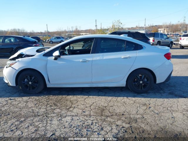 1G1BE5SM8H7266739 Chevrolet Cruze Lt Auto